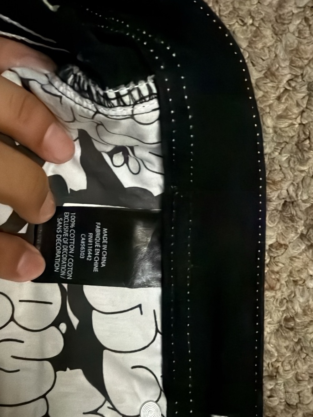 Men Black and White jorts